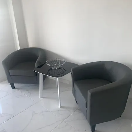 Jacks Apartment Paphos Extérieur photo