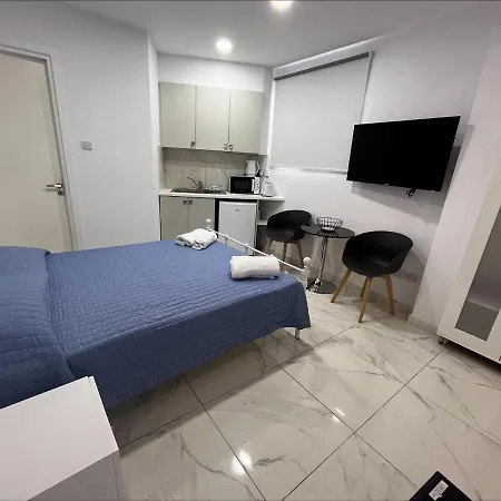 Jacks Apartment Paphos Extérieur photo